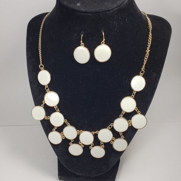 Stylish Gold-tone White Flat Round Discs Necklace & Matching Earrings Set Womens - Picture 4 of 8